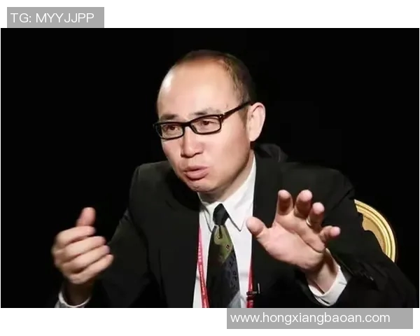 卡隆：从草根到巅峰足球巨星的传奇之路与心路历程